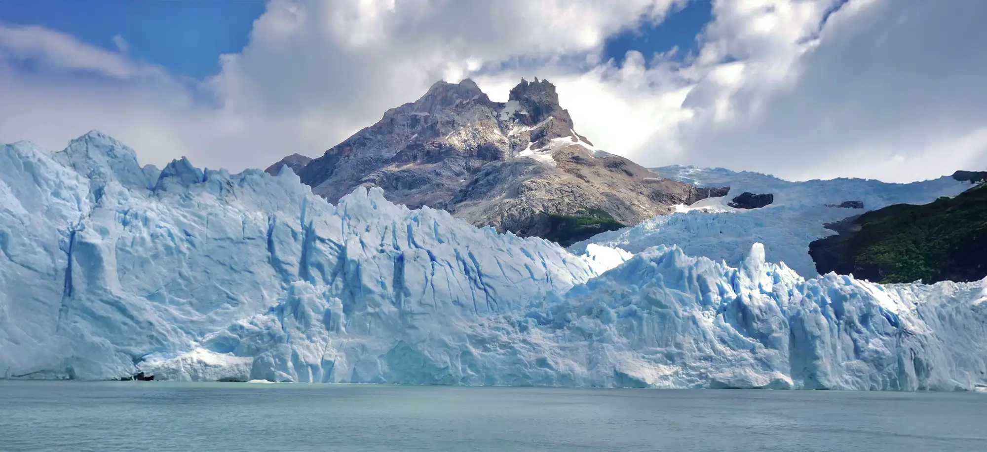 Glaciares y Cataratas
