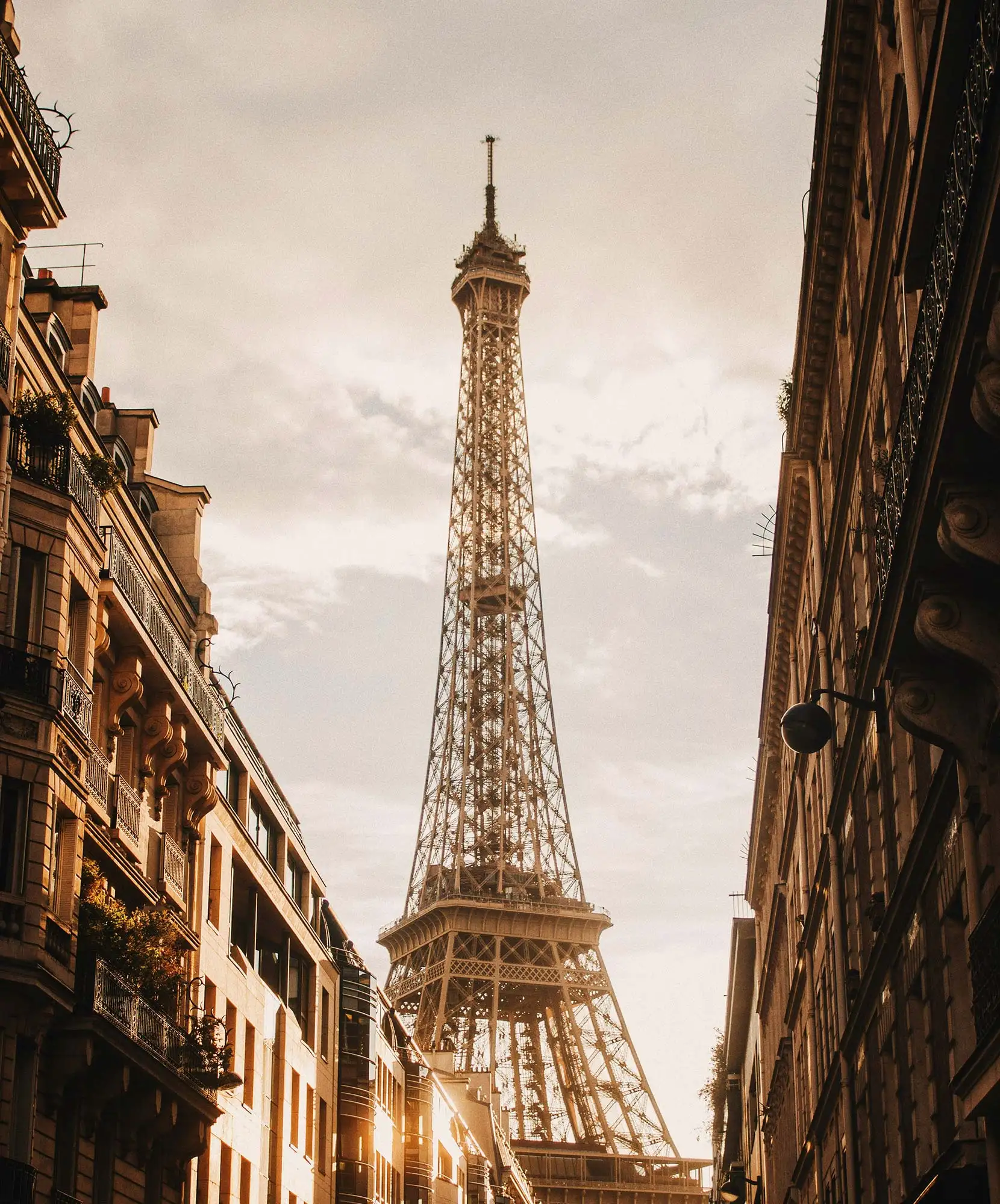 PARIS4-Mo╠üdulo-Itinerario-VA-1660x2000px-copia.webp - Pangea Viajes