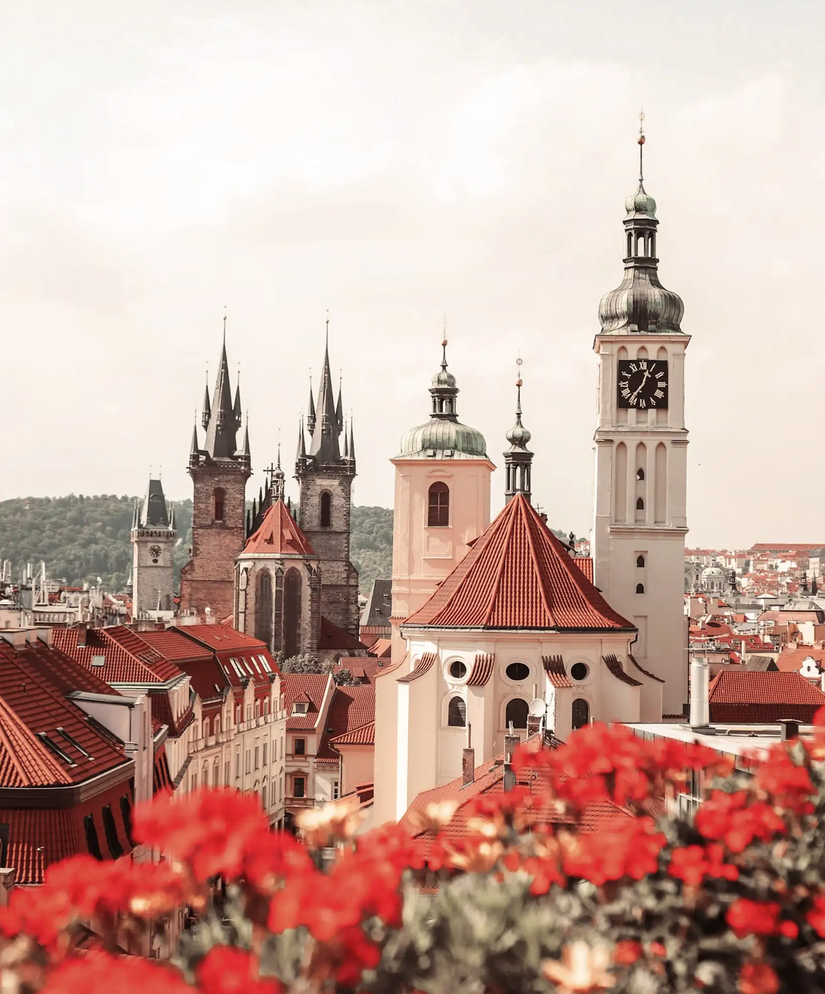 PRAGA.webp - Pangea Viajes