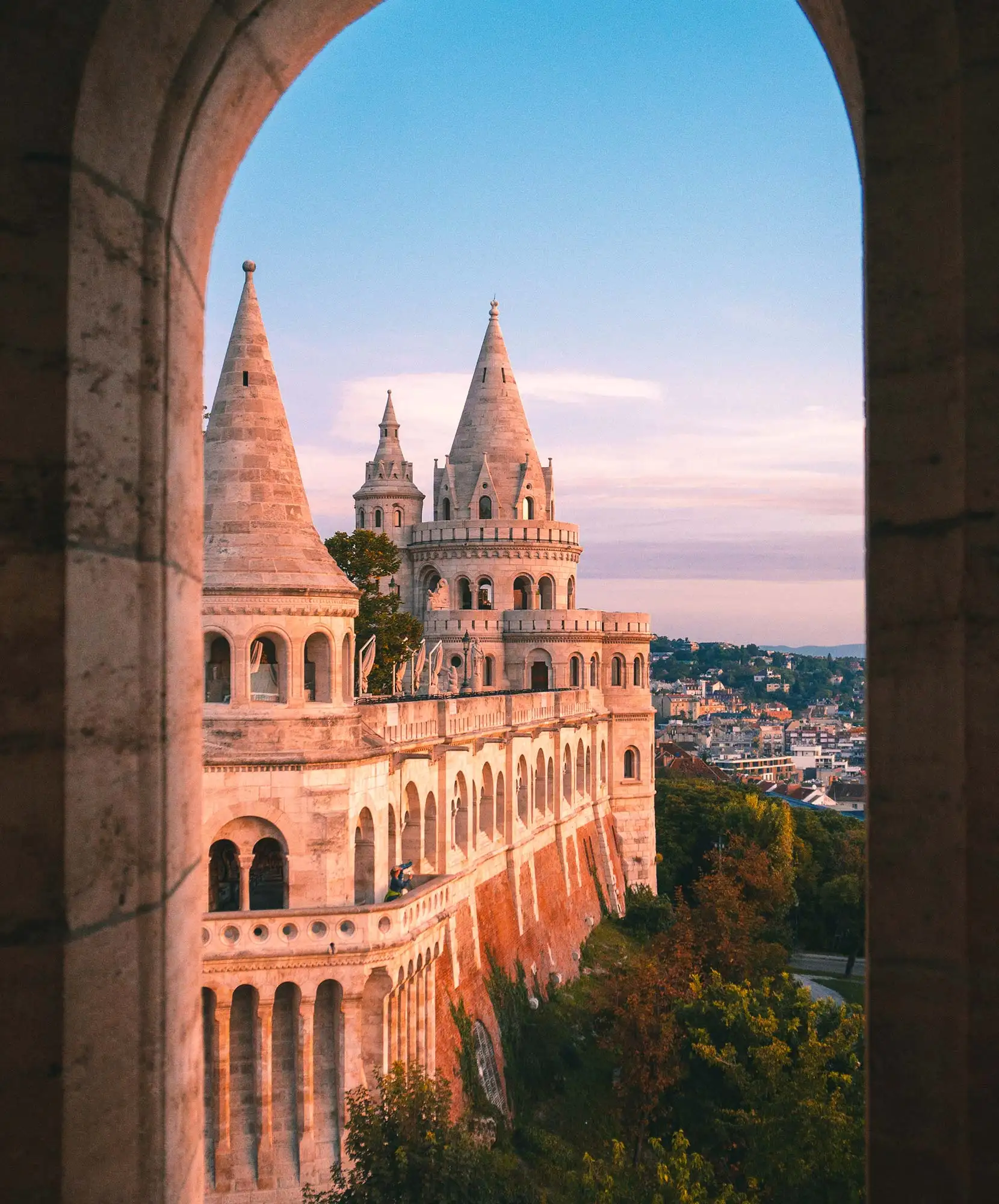 budapest4-Mo╠üdulo-Itinerario-VA-1660x2000px-copia.webp - Pangea Viajes