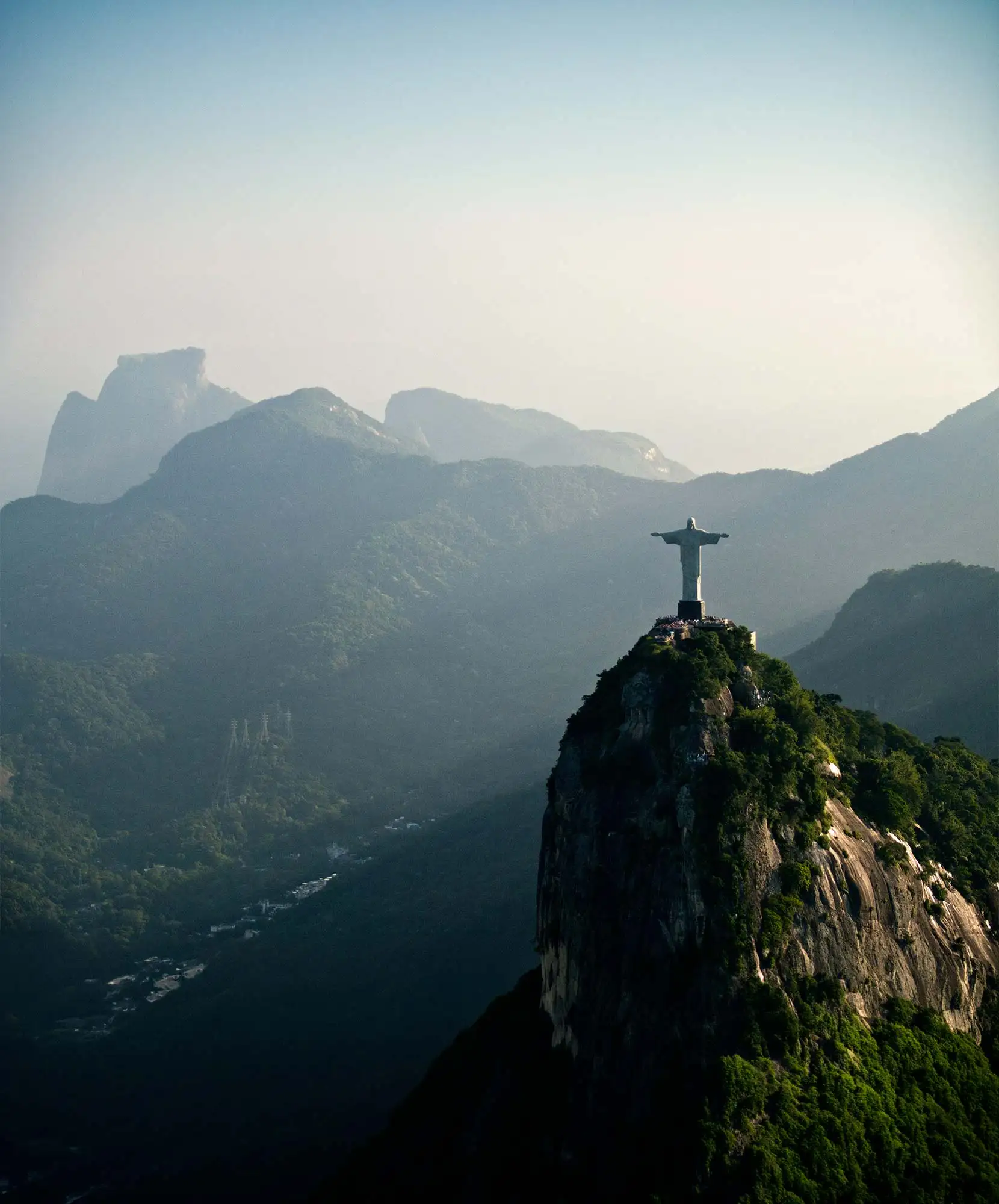 rio-de-janeriro4-Mo╠üdulo-Itinerario-VA-1660x2000px-copia.webp - Pangea Viajes