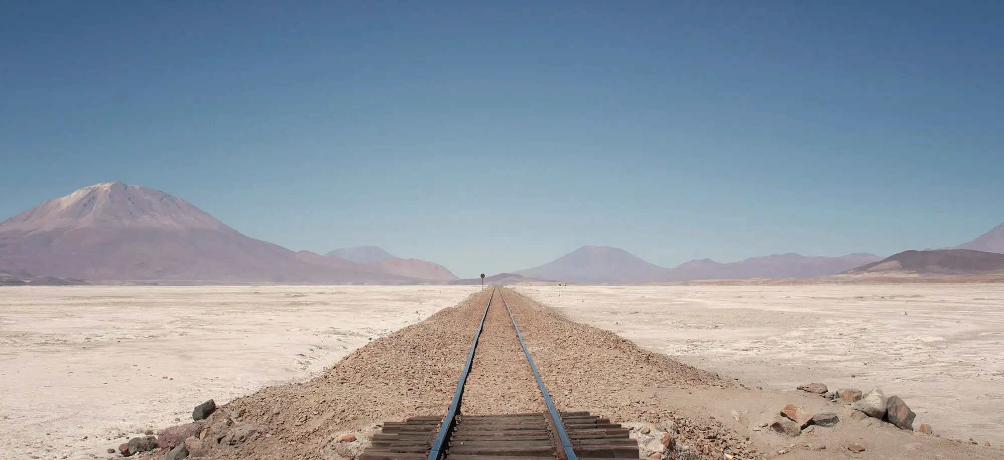 image-viajar-a-bolivia-salar-de-uyuni-g1.webp - Pangea Viajes