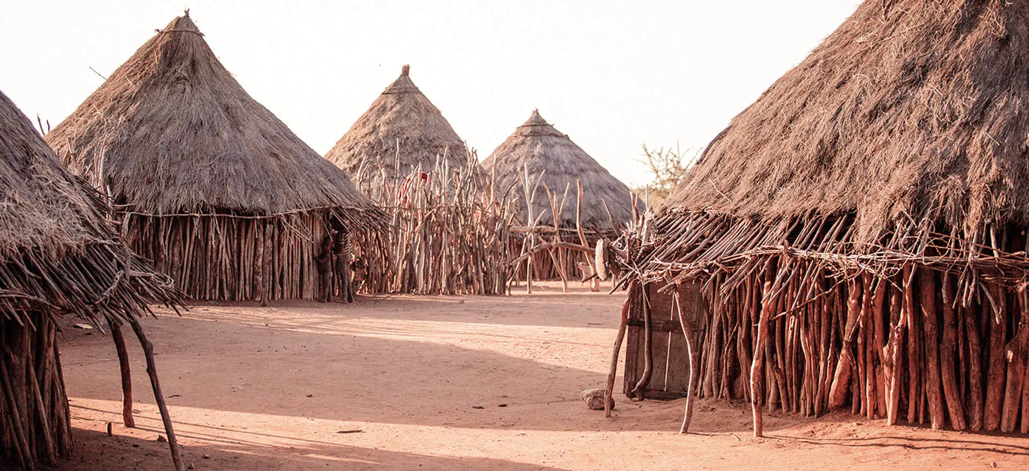 image-viajar-a-etiopia-valle del omo-g-1.webp - Pangea Viajes