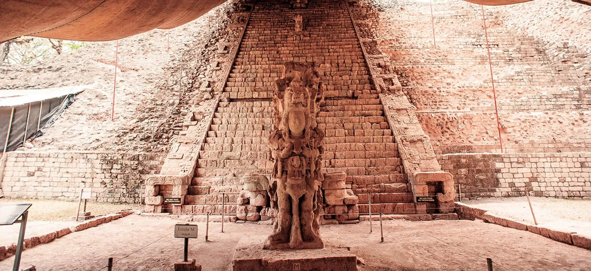 image-viajar-a-honduras-copan-g-1.webp - Pangea Viajes