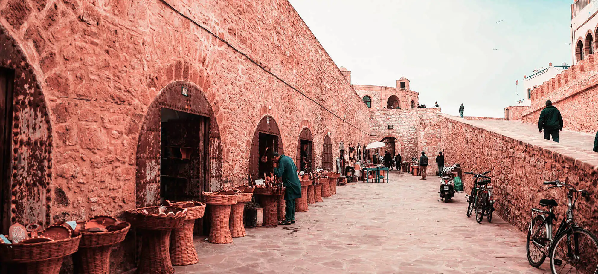 image-viajar-a-marruecos-essaouira-g1.webp - Pangea Viajes