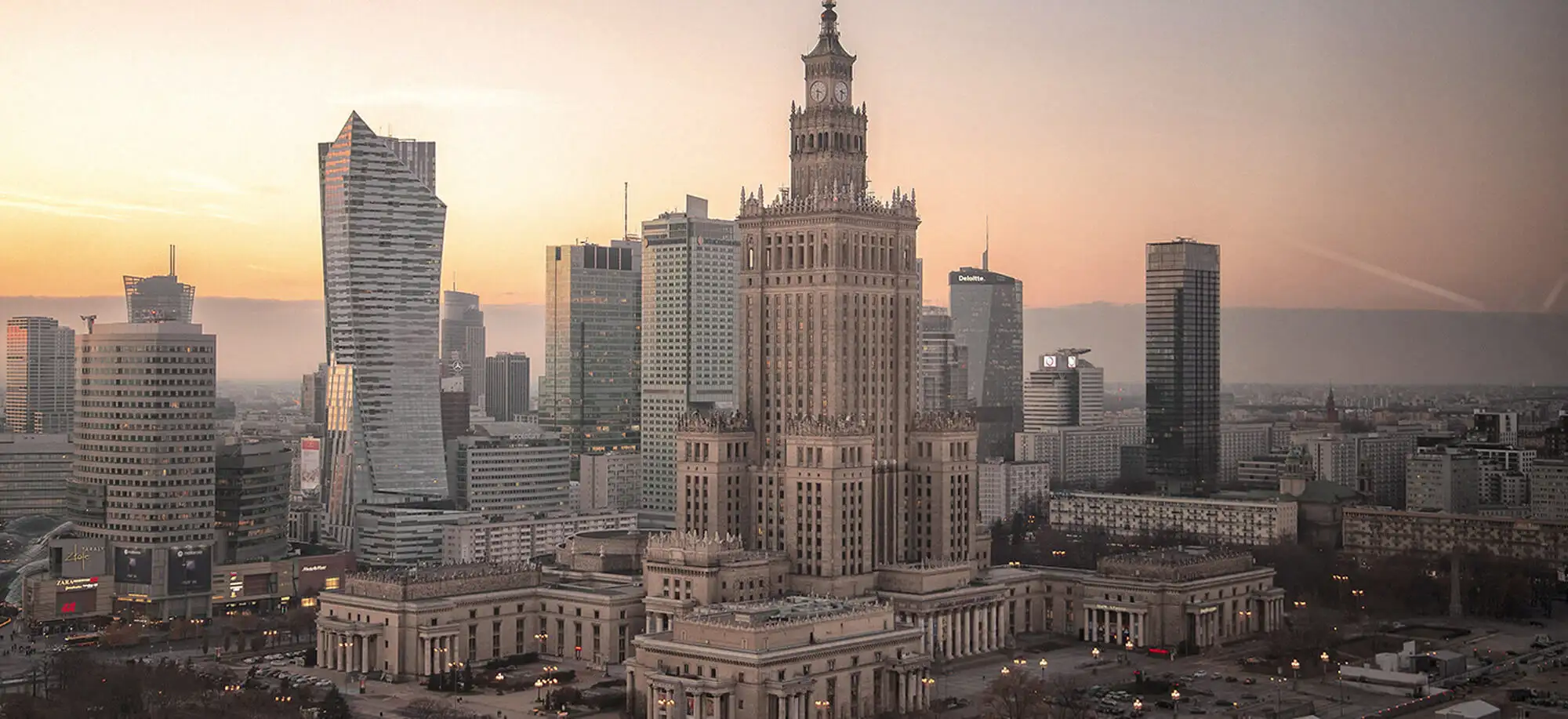 image-viajar-a-polonia-varsovia-g-3.webp - Pangea Viajes