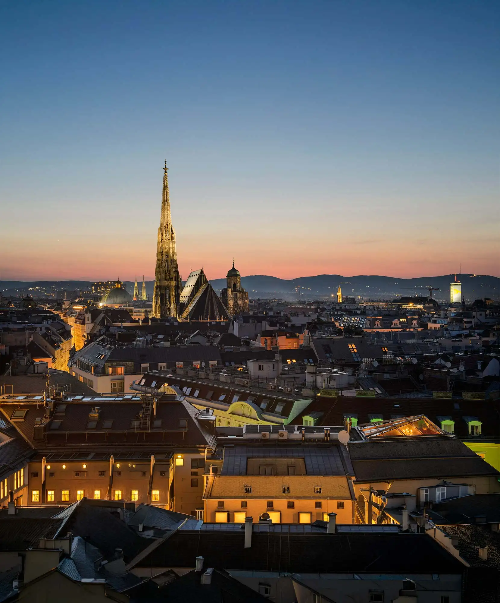 viena4-Mo╠üdulo-Itinerario-VA-1660x2000px-copia.webp - Pangea Viajes